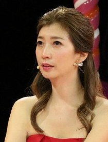 黄嘉千